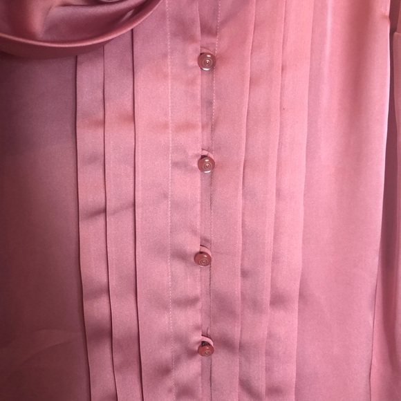 White House Black Market Tie Front Sleeveless Blouse. Size XXS - Picture 4 of 5